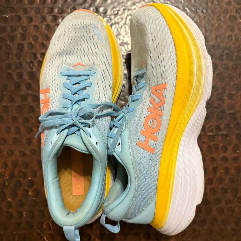 Hoka Women's Bondi 8